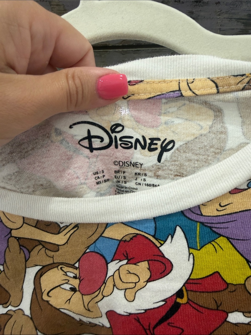 Disney Multi-Color Snow White & Dwarfs Short Sleeve Tee - Picture 2 of 5